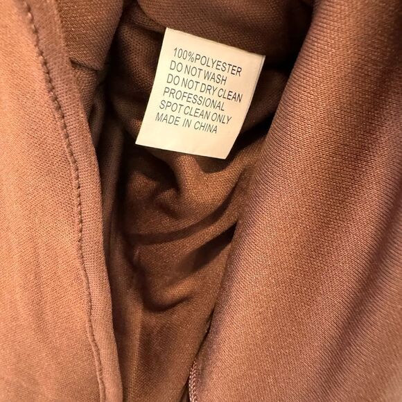 SATIN FLOWY CAPE SLEEVE MINI DRESS - Picture 6 of 10